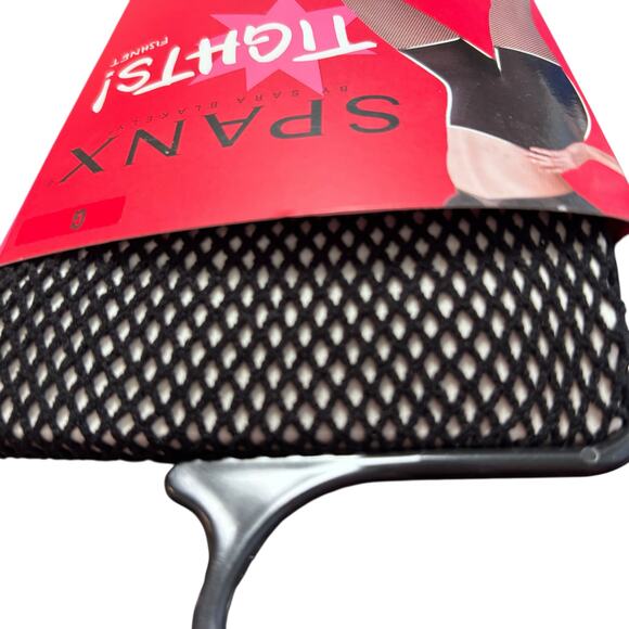 Spanx Control Top Fishnet Tights Women Size G Black New - Picture 5 of 5